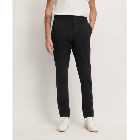 NWOT Everlane Men's The Performance Chino Uniform Athletic Fit Black Size 31x28 - Picture 1 of 9
